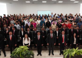 Entrega Universidad de Seguridad y Justicia 65 graduados en criminología