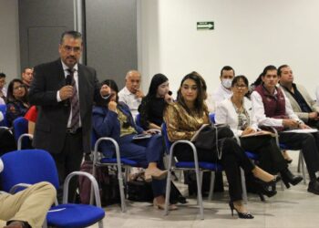 Ofrece Contraloría Gubernamental conferencias anticorrupción