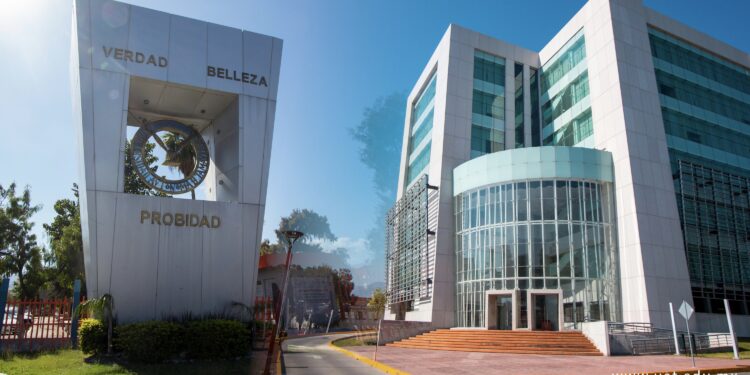 Reanuda la UAT actividad administrativa