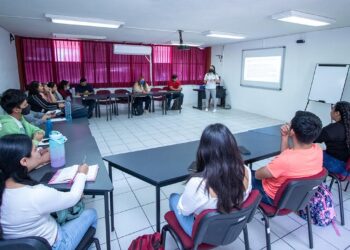 Promueve UAT la convocatoria 2023 del Verano de Investigación del Programa Delfín