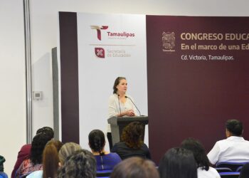 Impulsa SET profesionalización de docentes en educación especial