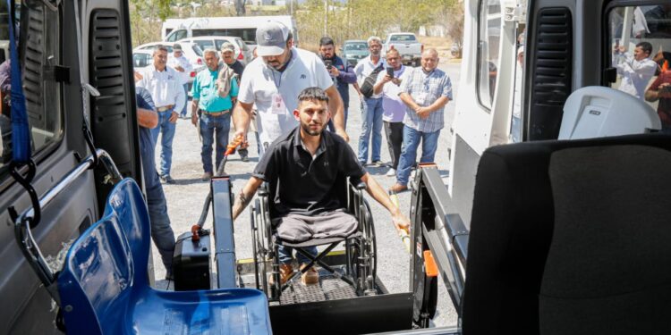 Capacita DIF Estatal a coordinadores y operadores de transporte adaptado de Tamaulipas