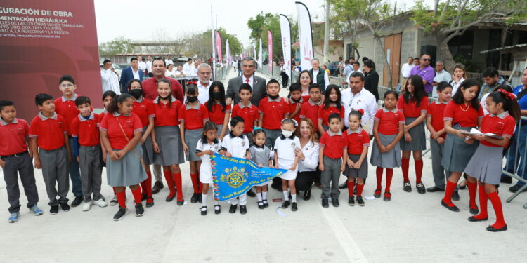 Termina la espera: entrega el Gobernador pavimentaciones en colonias de Victoria.