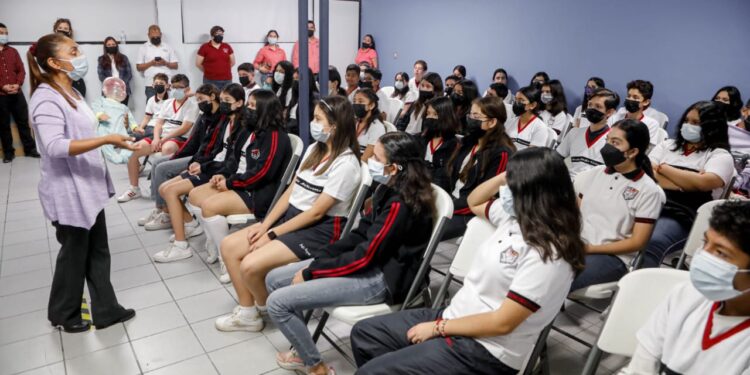Imparte DIF Tamaulipas pláticas de prevención de adicciones y embarazo a más de 6 mil jóvenes.