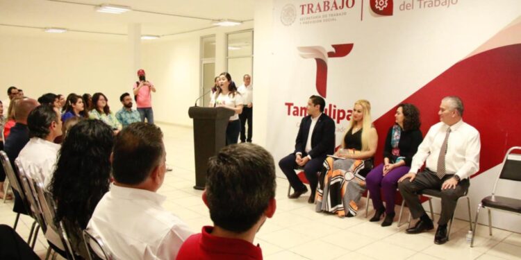 Conmemoran Secretaría del Trabajo y Centro de Conciliación Laboral, «Día Mundial de las Enfermedades Raras»