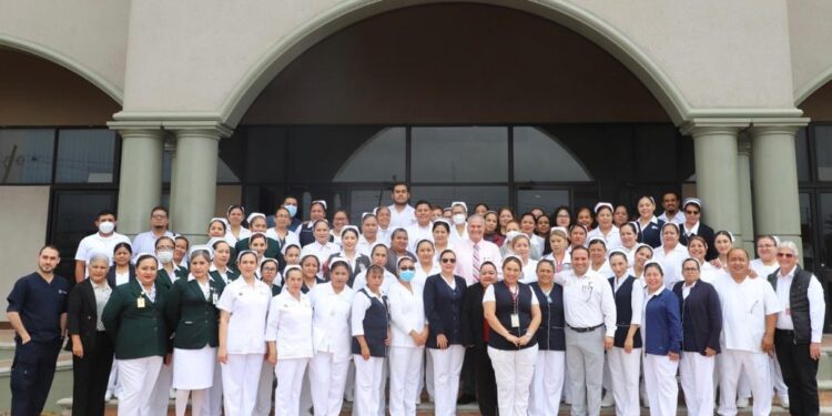 Inaugura Secretaría de Salud taller «Colocación y cuidados del catéter de línea media»