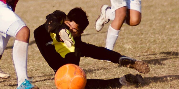 Invita IPSSET a Escuela de Fútbol para hijas e hijos de derechohabientes