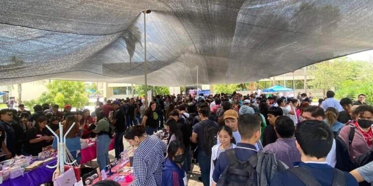Llevan a cabo Feria de Emprendimiento Juvenil en Reynosa