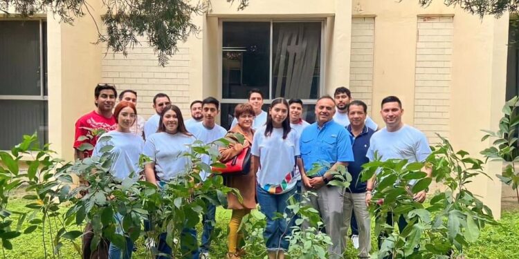 Injuve Tamaulipas realiza importante donación de árboles a universidades de Reynosa