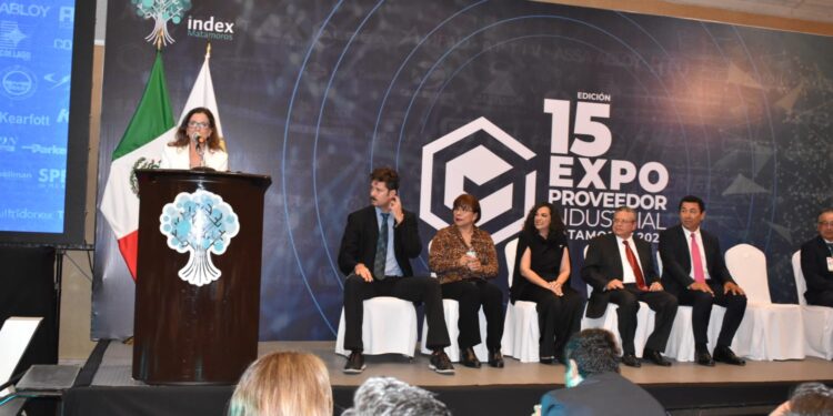 Impulsa Estado vinculación empresarial en Expo Proveedor Industrial Matamoros 2023