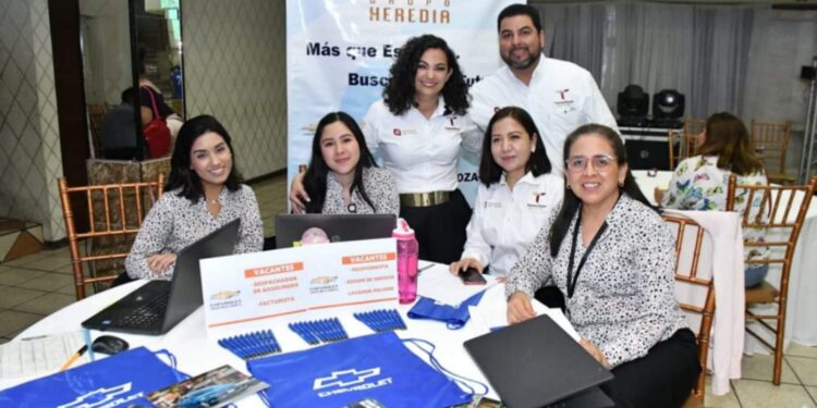 Secretaría del Trabajo realiza Jornada de Empleo en El Mante con empresas locales