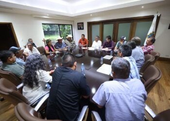 Ofrece Américo Villarreal apoyo a sorgueros