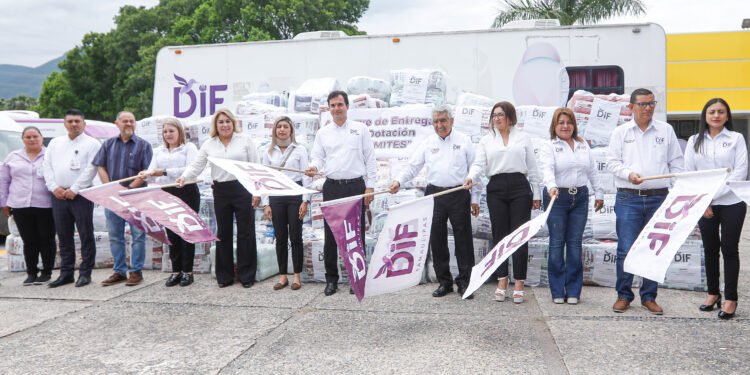 Entrega DIF Tamaulipas apoyos a DIF municipales para atención a personas con discapacidad en los 43 municipios de la entidad