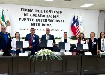 Asiste secretaria de Economía a firma de convenio para nuevo Puente Internacional Mier-Roma