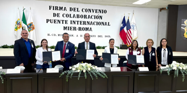 Asiste secretaria de Economía a firma de convenio para nuevo Puente Internacional Mier-Roma