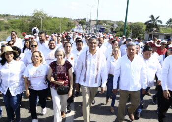 “No se tolerará a quienes busquen pagar bajos salarios”, afirma Gobernador