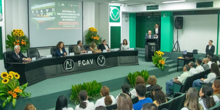 Acredita el CONAC a la Licenciatura en Economía y Desarrollo Sustentable de la UAT