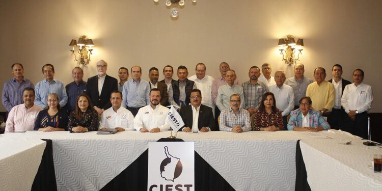 Impulsa UAT el emprendimiento en las comunidades de Santa Engracia