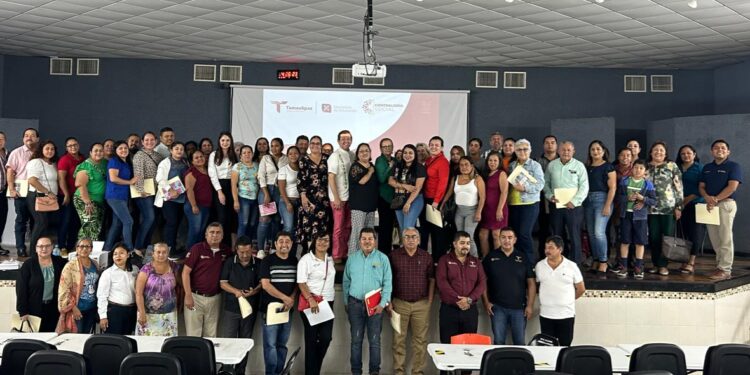 Unidad Ejecutiva de la SET capacita a integrantes de Comités de Contraloría Social de Escuelas en Matamoros