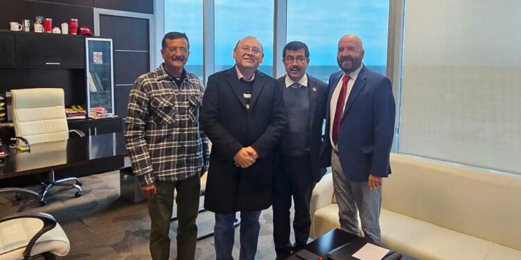 Denuncia la UAT a exfuncionarios por delitos que afectan el patrimonio de la institución