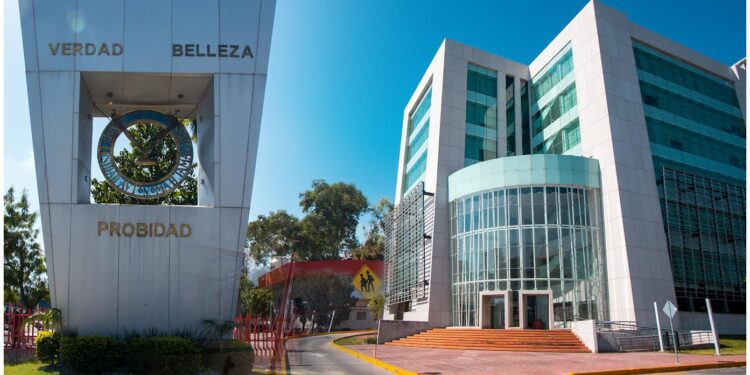 Prepara la UAT el inicio del ciclo escolar 2024-1