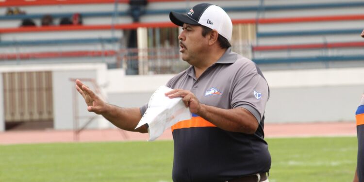 Asume César Gallegos el mando de Correcaminos UAT Liga Mayor ONEFA