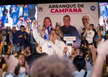 Miles de victorenses le dicen SÍ a Óscar Almaraz