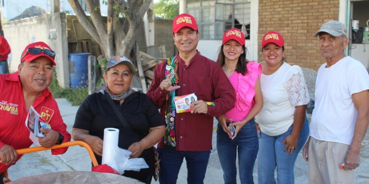 Francisco Chavira Martínez, candidato del PT al Senado, recibe caluroso recibimiento en Soto la Marina