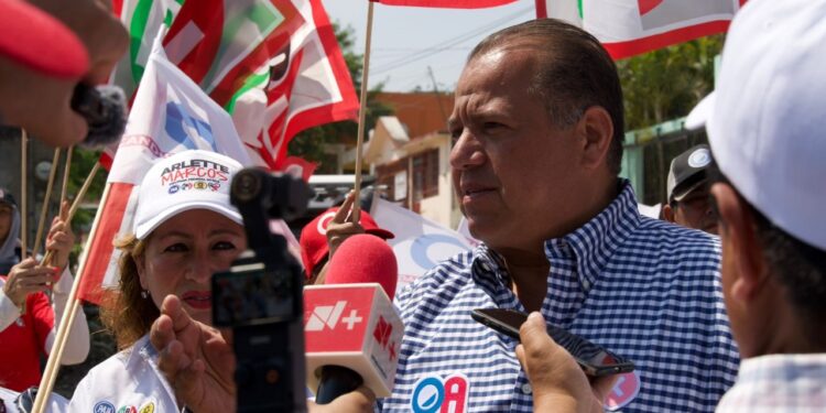 En el gran cambio que necesita Victoria los ciudadanos son la clave: Almaraz