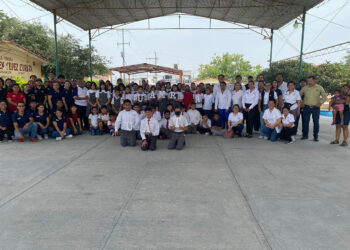 La UAT lleva brigada asistencial a escuela primaria de Reynosa.