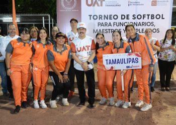 Inaugura el rector Dámaso Anaya el Torneo de softbol para Funcionarios, Maestros y Empleados de la UAT.
