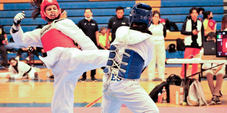 Van taekwondoínes de la UAT a selectivo nacional.