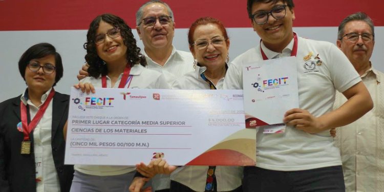 Destaca la UAT en Feria Estatal de Ciencias e Ingenierías Tamaulipas 2024.