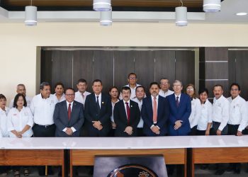 Celebra el SUTAUAT el 20 aniversario de su fundación.