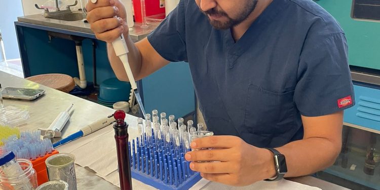 Desarrolla UAT bioinsecticida para combatir plagas que afectan la apicultura.