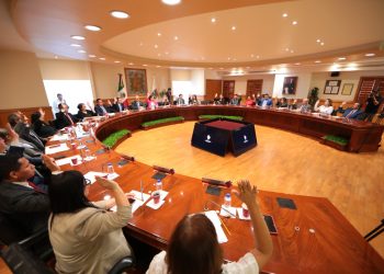 Aprueba el Cabildo de Nuevo Laredo ceder la nueva preparatoria municipal a la UAT