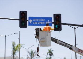 Seguimos modernizando la red de semáforos en Tampico: Chucho Nader