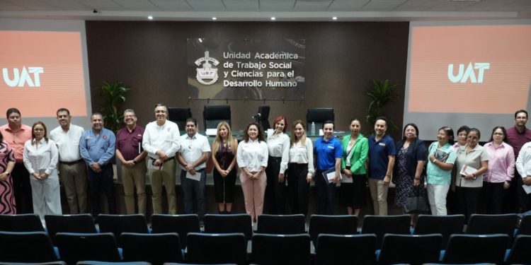 Reforzará la UAT formación de jóvenes para ingresar al nivel superior