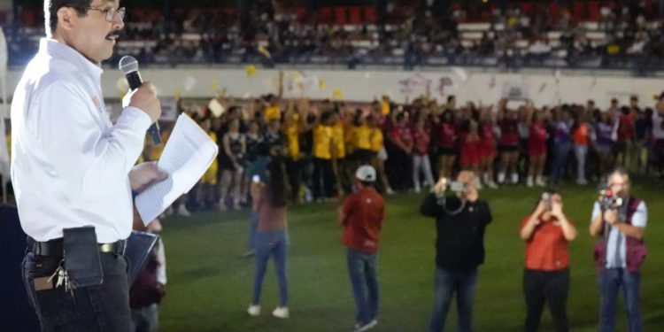 Inaugura Dámaso Anaya la fiesta deportiva del Interfacultades UAT 2024