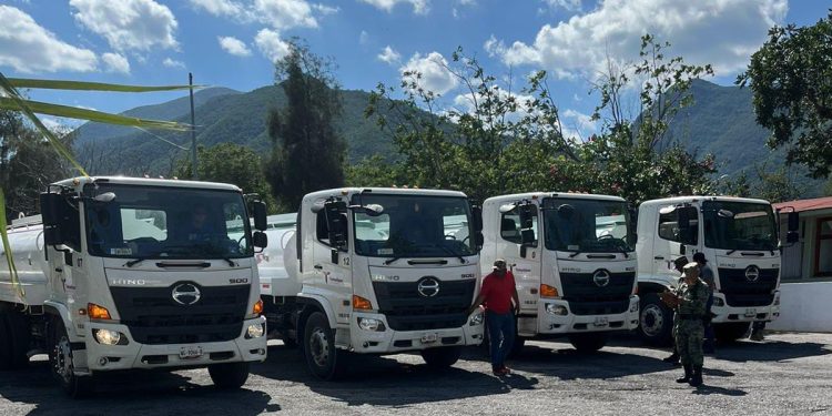 Envía Tamaulipas camiones cisterna en apoyo a Guerrero tras paso del huracán John