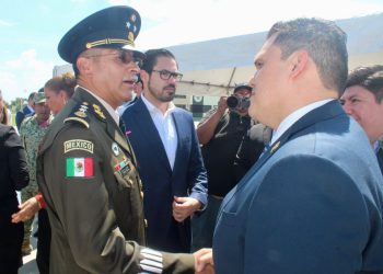 Asiste Diputado Presidente de la Junta de Gobierno del Congreso del Estado, a la Toma de Posesión y Protesta de Bandera.