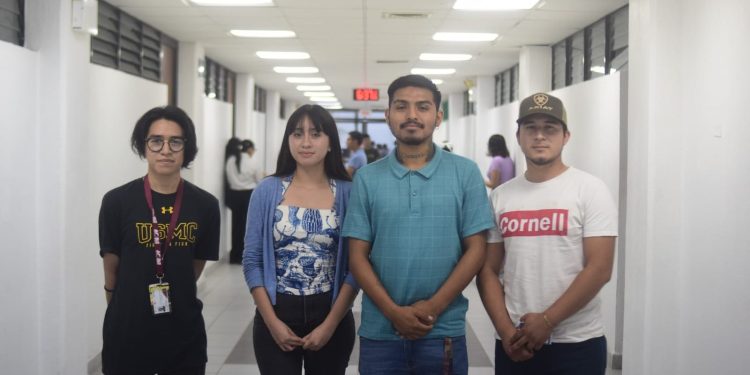Viajan estudiantes de la Universidad Tecnológica de Nuevo Laredo a Chile para hacer pasantía técnica
