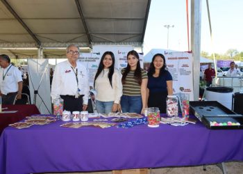 Participa Universidad Politécnica de la Región Ribereña en brigada “Transformando Familias”
