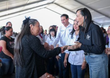 Atiende DIF Tamaulipas a familias de Valle Hermoso a través de la brigada “Transformando Familias”