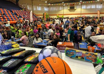 Niños y niñas de Copa UAT disfrutan de divertida posada navideña