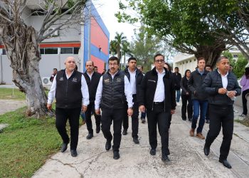 Rector de la UAT supervisa en el Campus Sur obras de infraestructura