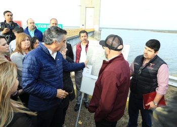 Dialoga Américo con representantes de la CILA y usuarios de la Presa Falcón