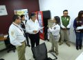 Da bienvenida Américo a repatriados y recorre Centro de Atención en Reynosa