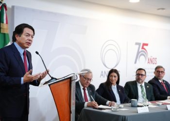 Rector de la UAT participa en el acuerdo nacional de la educación superior y el sector empresarial
