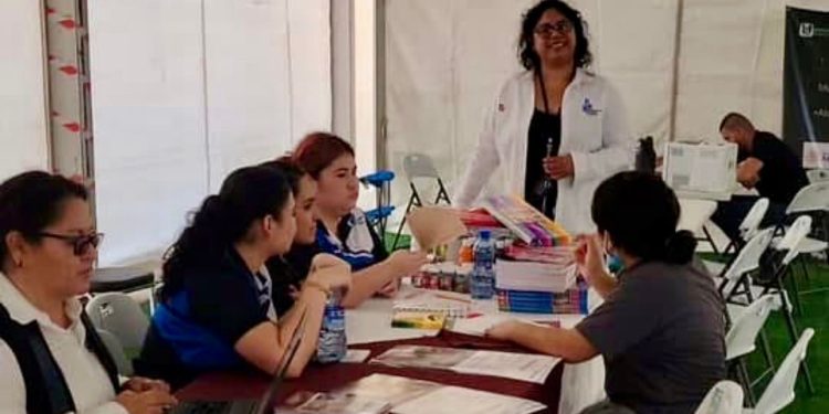 Atiende SET en materia educativa a migrantes repatriados por Tamaulipas